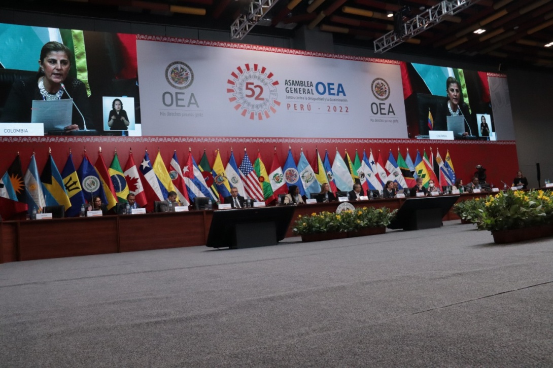 “La paz total adentro y fuera de las fronteras tiene cara indígena, afro, de mujer y LGTBI” Viceministra Laura Gil en 52ª Asamblea General de la OEA 
