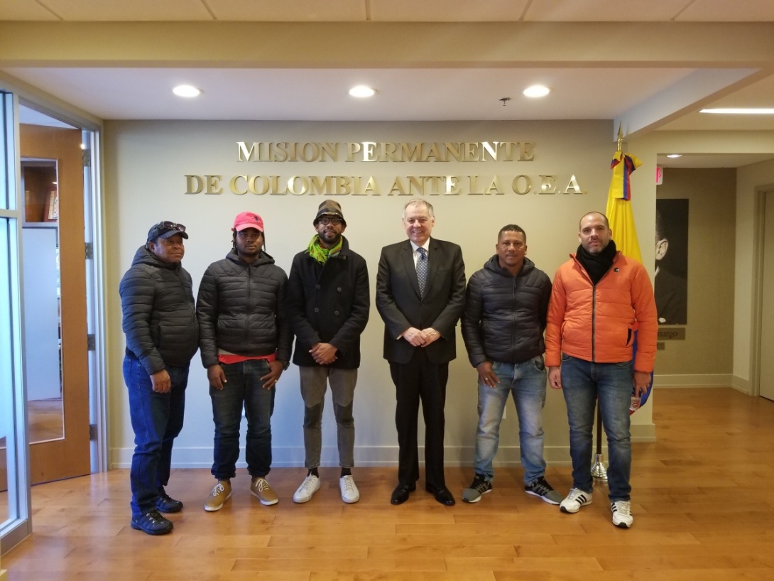 Visita del grupo Elkin Robinson, uno de los artistas más representativos de la música del archipiélago Colombia, a la sede de la Misión de Colombia ante la OEA Visita del grupo musical Elkin Robinson, uno de los artistas más representativos de la música del archipiélago Colombia