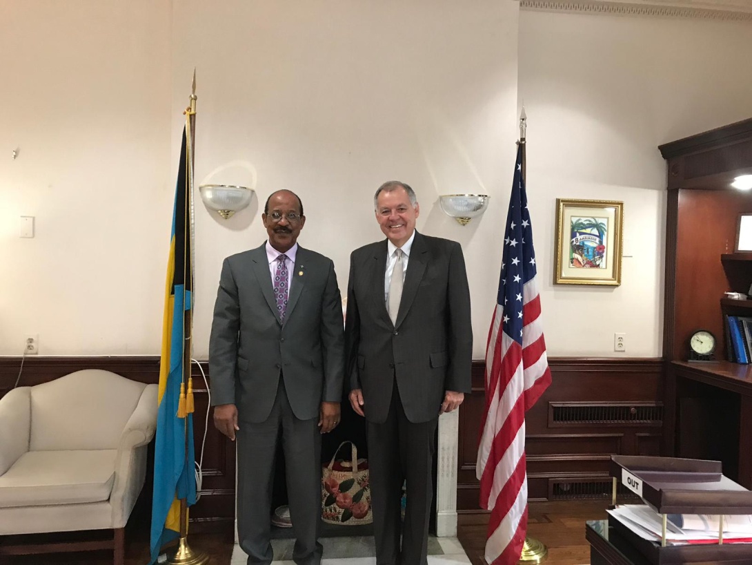 Embajador de Colombia ante la Organización de Estados Americanos OEA, Alejandro Ordoñez Maldonado, se reunió con el Embajador de Bahamas ante la OEA, Sidney Stalney Collie Embajador de Colombia ante la Organización de Estados Americanos OEA se reunió con el Embajador de Bahamas ante la OEA