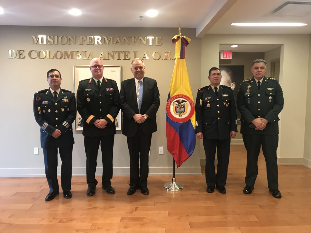 Visita del Liderazgo de la Junta Interamericana de Defensa al Embajador Alejandro Ordóňez Maldonado, Representante Permanente de Colombia ante la OEA